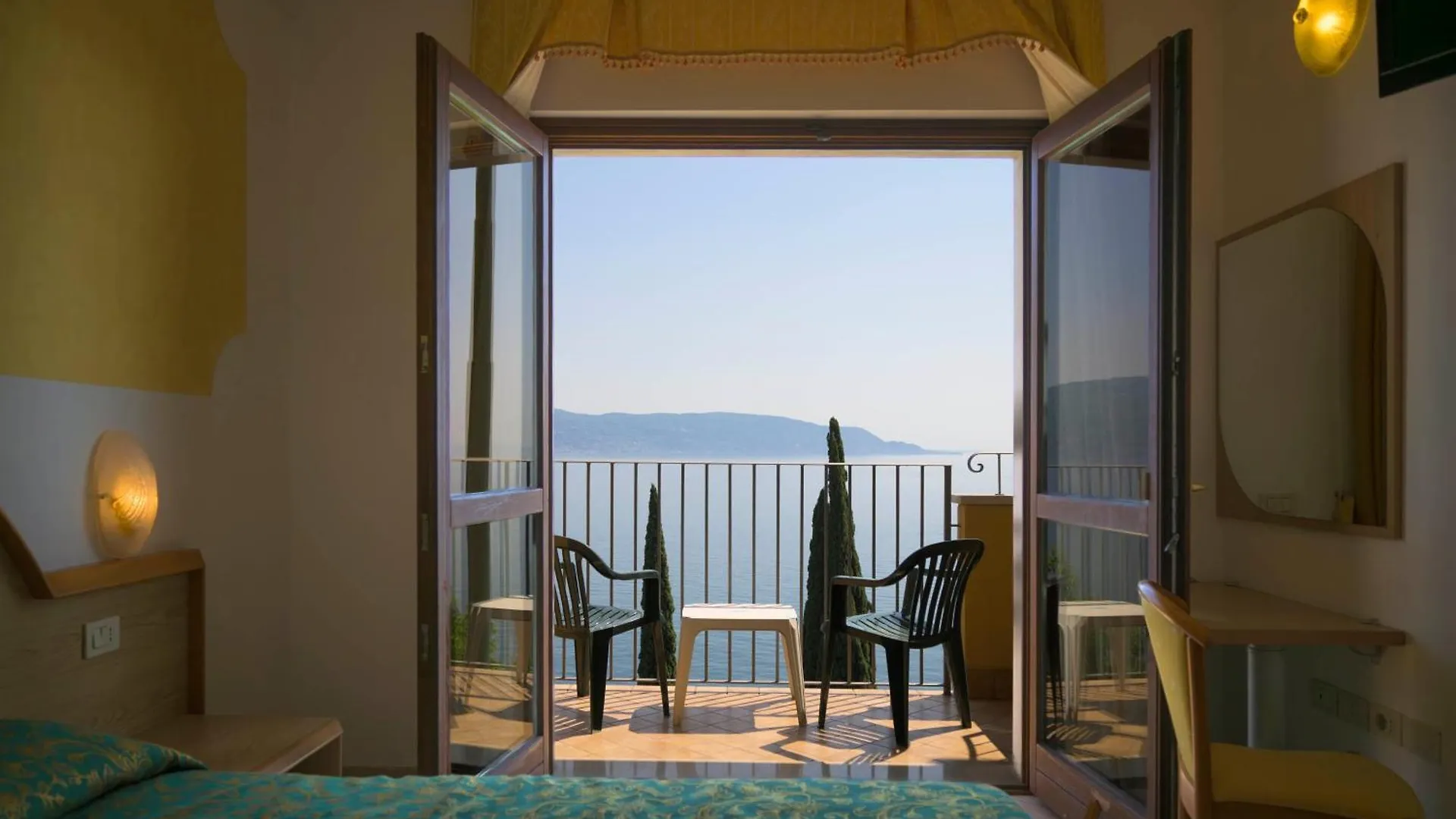 טוסקולנו מדרנו All Inclusive Hotel Piccolo Paradiso
