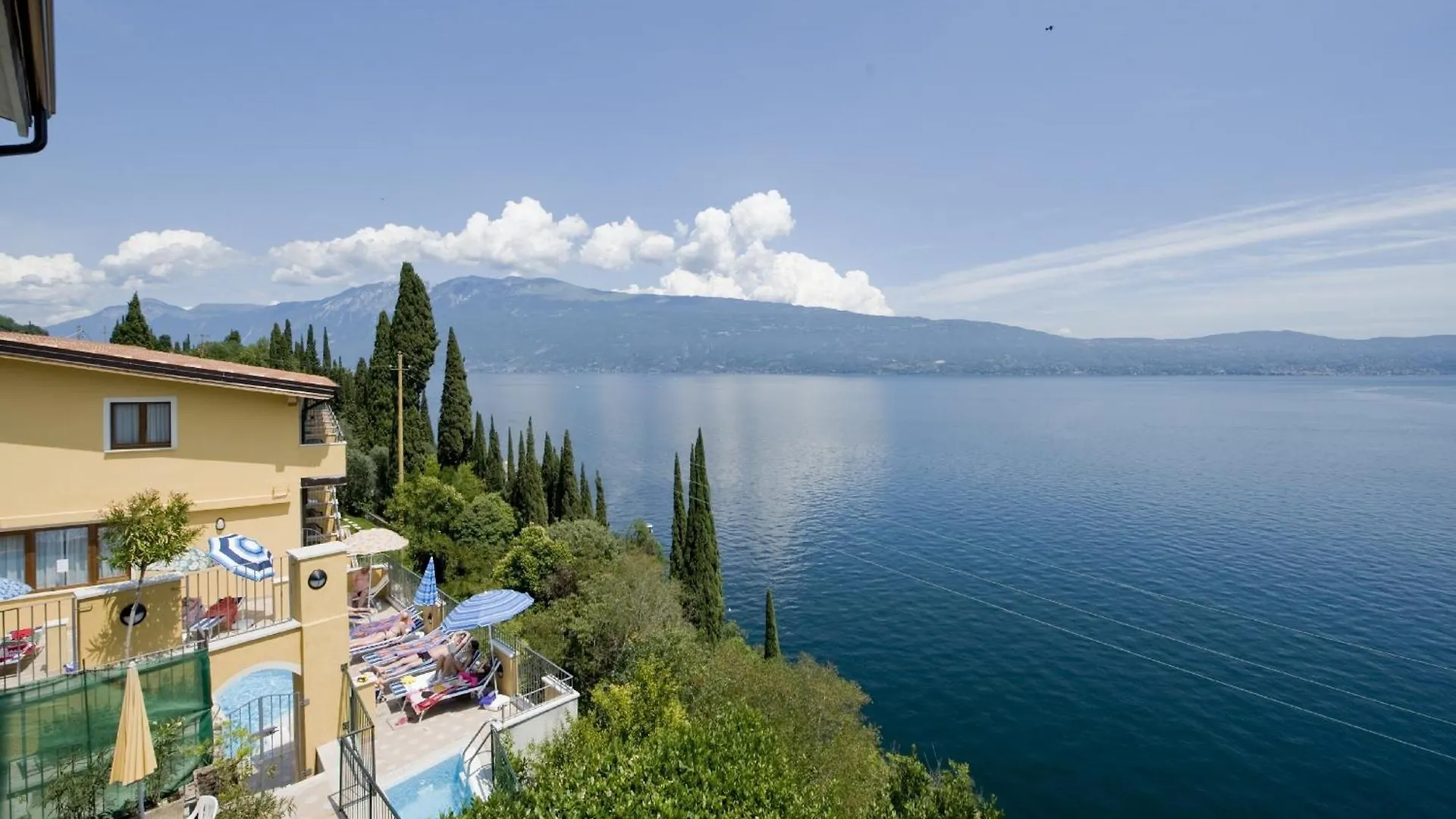 Hotel Piccolo Paradiso Toscolano-Maderno 4*,