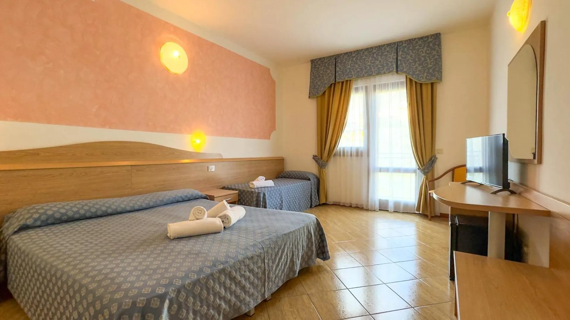All Inclusive Hotel Piccolo Paradiso Toscolano Maderno Italy