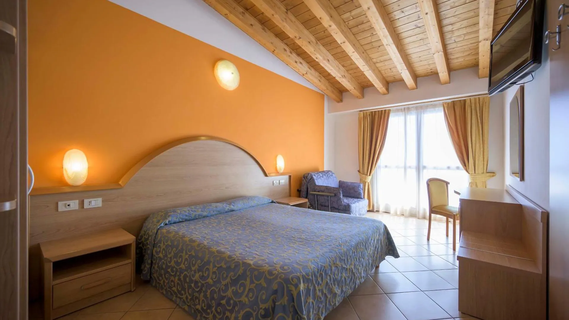 All Inclusive Hotel Piccolo Paradiso Toscolano Maderno 4*,