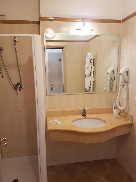 ****  All Inclusive Hotel Piccolo Paradiso Toscolano Maderno Italy